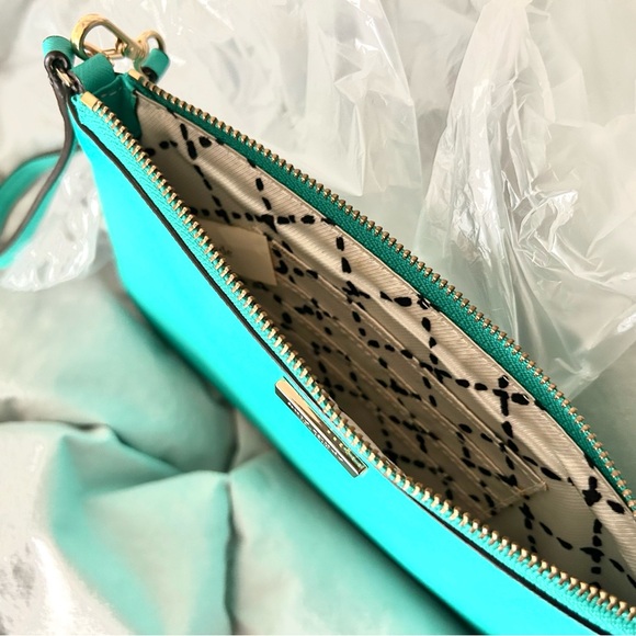 NWOT - Kate Spade Leather Wristlet, Purse, or Wallet - Picture 11 of 12